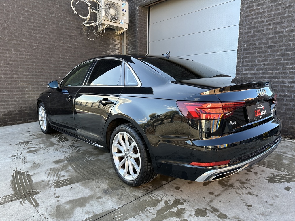 Audi a4 35TFSI - S-Line - Mild Hybrid - Virtual Cockpit